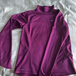 long sleeve Nike top